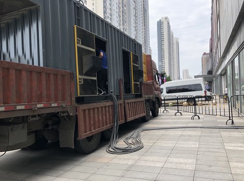昌都柴油发电机空气滤清器在不同季节的更换周期是否有差异？