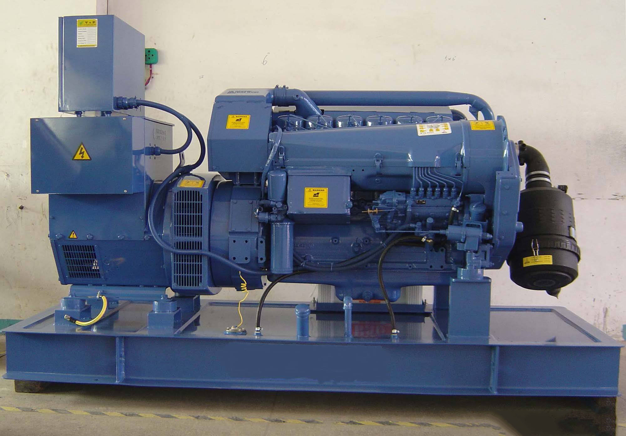 昌都汽油发电机组冬季启动前，电瓶需要做哪些检查和维护？